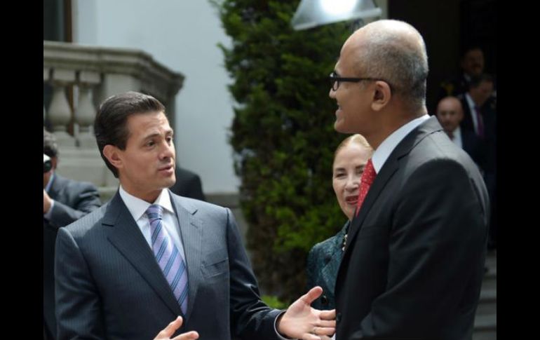 Este jueves, Peña Nieto se reunión con el CEO de Microsoft, Satya Nadella, en Los Pinos. TWITTER / @PresidenciaMX