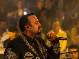 Aunque vestido de charro, Pepe Aguilar también cantó canciones norteñas, con tambora y ritmos pop. EL INFORMADOR / R. Tamayo