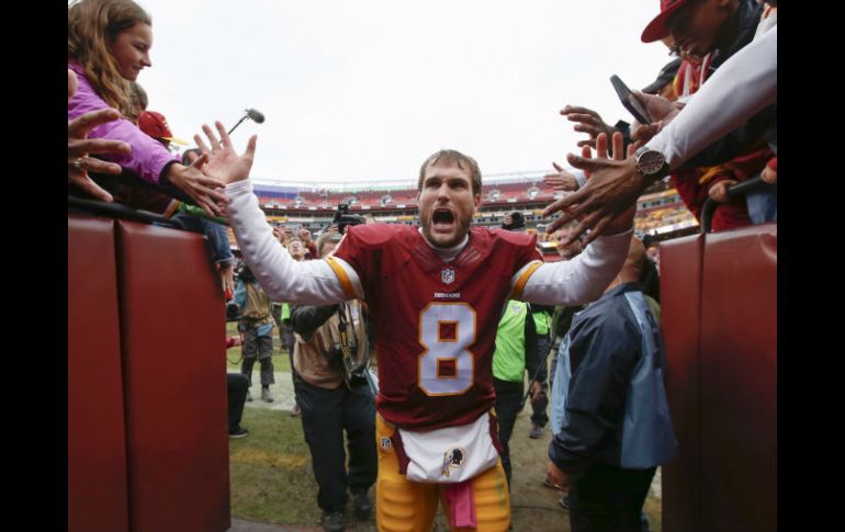 Cousins terminó conectando 31 de sus 46 pases para 290 yardas, un touchdown y, lo más importante, sin pérdidas de balón. AP / A. Brandon