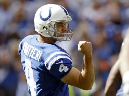 Vinatieri se convirtió en el primer jugador de la NFL en marcar mil puntos con dos equipos diferentes. AP / M. Conroy