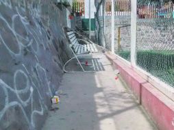 Los visitantes del Centro Cultural pueden encontrar áreas de descanso y pasillos con grafiti y basura. EL INFORMADOR / S. Blanco