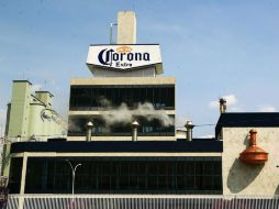 El acuerdo reuniría en la misma empresa a Budweiser, Corona y Stella Artois. EL INFORMADOR / ARCHIVO