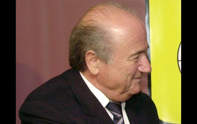 Joseph Blatter dejará la presidencia el 26 de Febrero de 2016. AP / ARCHIVO