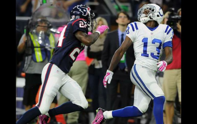 El conjunto de 'Indy' se trasladará rumbo al NRG Stadium con tres pasadores en su plantilla. TWITTER / @Colts