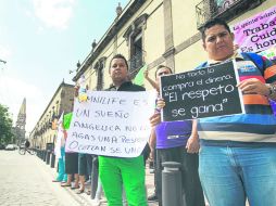 Varios empleados del Grupo Omnilife, encabezados por la hermana de Jorge Vergara, manifestaron su apoyo al empresario. EL INFORMADOR / F. Atilano