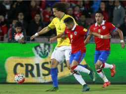 Brasil llegará al encuentro con Venezuela sin su defensa David Luiz. AFP / C. Reyes