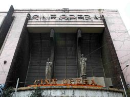 El cine Ópera fue construido entre 1942 y 1949 con una capacidad aproximada de tres mil 600 butacas. NTX / F. García