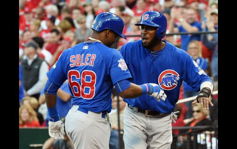 El cubano Jorge Soler corona un ataque de cinco carreras con un jonrón de dos carreras. AFP / M. B. Thomas