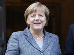 Merkel agregó que se enfocarán en regresar a migrantes sin permiso para quedarse. EFE / ARCHIVO