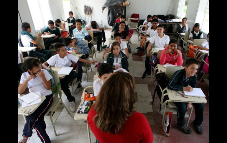 ''Hoy, 12 de octubre de 2015, se debe laborar normalmente en todas las escuelas'', publicó la dependencia. EL INFORMADOR / ARCHIVO