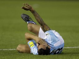 Carlos Tevez y sus compañeros tuvieron un juego gris. AP / J. Saenz