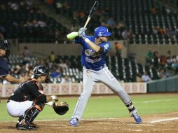 Alex Liddi impulsó la primera carrera del partido con un sencillo que llevó a Muncy a la registradora. FACEBOOK / CharrosBeisbolOficial