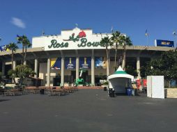 La final se llevaría a cabo en el Rose Bowl de Pasadena, California, mientras que las semifinales serían en Nueva Jersey. TWITTER / @RoseBowlStadium