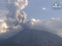 Piden a la poblacion mantenerse informada de la actividad del volcán. TWITTER / @webcamsdemexico