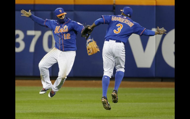 Los Mets empiezan con paso seguro la Serie de Campeonato ante Chicago este sábado. AP / D. Phillips