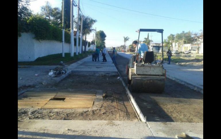 La avenida quedará lista en un mes y beneficiará a 50 mil personas. TWITTER / @ZapopanGob