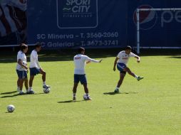 Los jugadores de las Chivas realizan entrenamiento en sus instalaciones de Verde Valle. EL INFORMADOR / M. Vargas