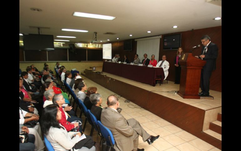 Se estima que en Jalisco podría haber hasta 350 mil mujeres de 50 años con osteoporosis. EL INFORMADOR / R. Tamayo