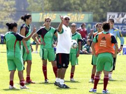 La escuadra que dirige Leonardo Cuéllar entrenará durante 11 días en las instalaciones del Centro de Alto Rendimiento(CAR). SUN / ARCHIVO