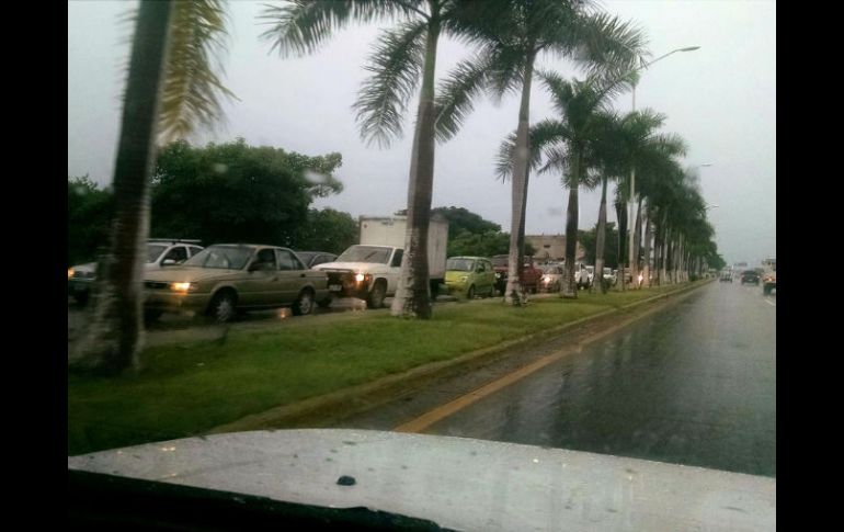 Reportan que la carretera para dejar Puerto Vallarta está llena. EL INFORMADOR / M. Vargas