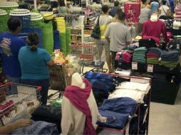 Ante la llegada de 'Patricia', las compras de pánico no se hicieron esperar. AP / C. Rodríguez