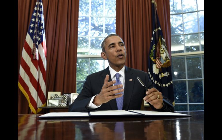 Obama se solidarizó con México ante el eventual impacto del fenómeno catalogado como el más poderoso de la historia del planeta. AP / ARCHIVO