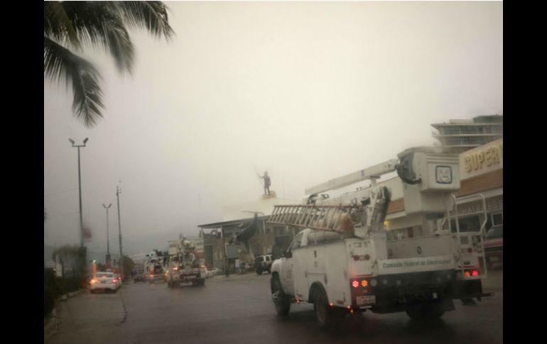 Las carreteras deberán estar despejadas para permitir el paso de automóviles oficiales y ambulancias. AP / C. Rodríguez