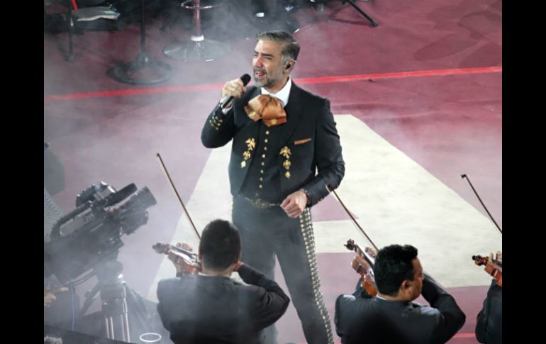 Alejandro Fernández tenía previstas tres fechas este fin de semana en el Palenque. EL INFORMADOR / ARCHIVO