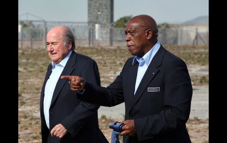 Sepp Blatter dejará la silla mayor de FIFA el año entrante. EFE / ARCHIVO