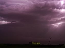 Algunos rayos impactaron durante las fuertes tormentas que tuvieron lugar el domingo en Egipto. AP / M. Shahiin