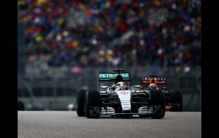 Lewis vuelve a demostrar una vez más que es el mejor. AFP / C. Mason