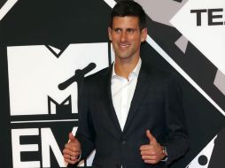 Novak Djokovic es además una estrella para los jóvenes. AP / A. Calanni