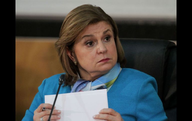 Arely Gómez responde preguntas de los diputados de la Comisión de Justicia durante su comparecencia en San Lázaro. SUN / C. Mejía