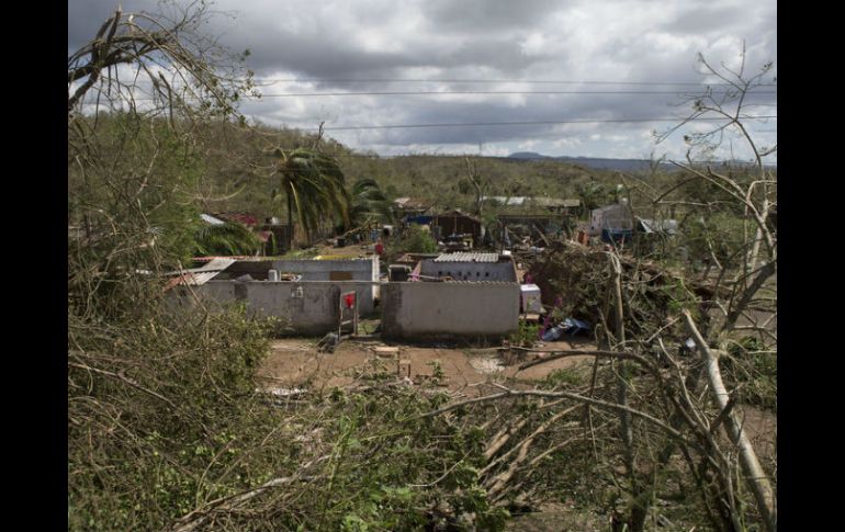 Se espera que para el lunes o martes terminen la inspección de las zonas; la cantidad podría elevarse a diez mil 600 viviendas. AP / ARCHIVO