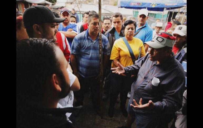 Funcionarios hablaron con comerciantes para aclararles que no les quitarán el lugar siempre y cuando cambien de giro. MEXSPORT / Flickr / Gobierno de Guadalajara