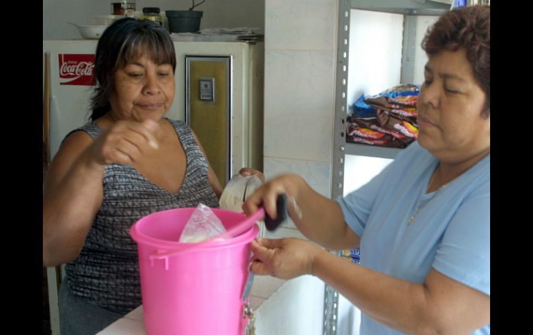 Afirman que Liconsa hace lo correcto para que la gente de muy escasos recursos pueda adquirir a un peso el litro. EL INFORMADOR / ARCHIVO