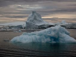 Según el estudio, si el manto de hielo ya es inestable, el umbral podría alcanzarse mucho antes. AP / ARCHIVO