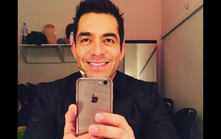 Para encarnar a su nuevo personaje 'Zeki', el actor tuvo que someterse a una dieta. INSTAGRAM / @omarchaparro