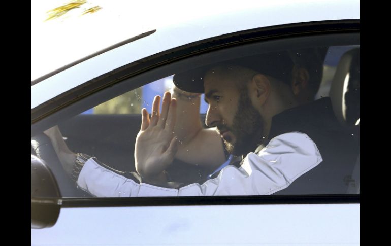 Karim Benzema tiene una supuesta implicación en el chantaje a Mathieu Valbuena con un video sexual. EFE / J. Guillén