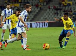 El cuadro canario triunfó con un marcador final de 2-0. EFE / E. Urquijo