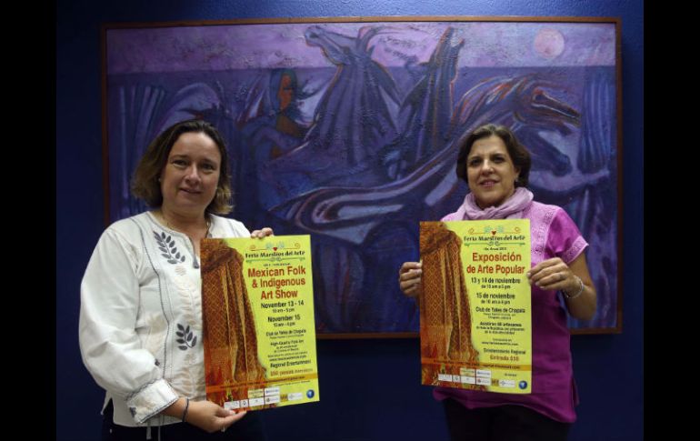 Promotoras. Guillermina Pérez Vargas y Antie Zaldívar Muller están comprometidas con el f olclor mexicano. EL INFORMADOR / M. Vargas