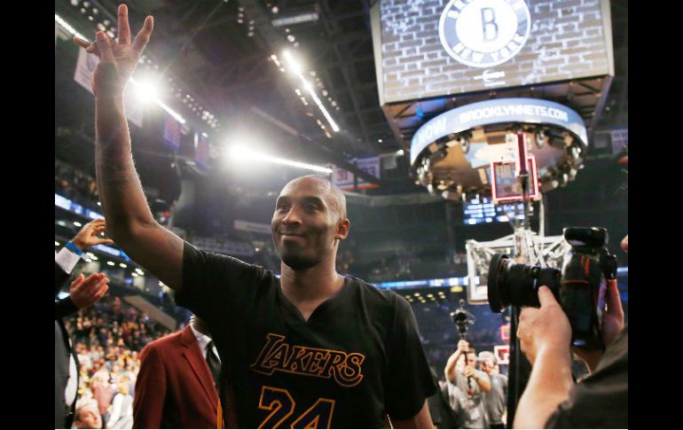 'Tengo sangre púrpura y dorada, y así será por siempre', externa Kobe Bryant. AFP / M. Stobe