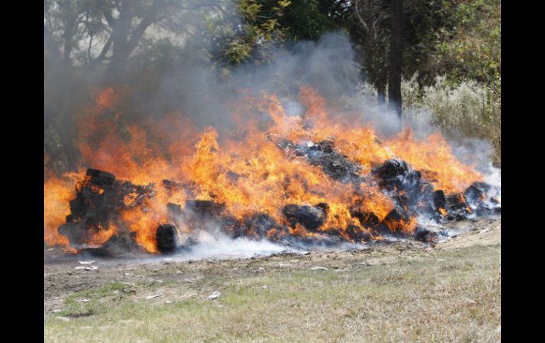 Durante el episodio de violencia, se incendiaron casas y comercios. EL INFORMADOR / ARCHIVO