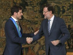 Casillas fue elogiado por Rajoy, quien recordó todos sus logros en la cancha. EFE / Ballesteros