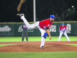 El abridor de los Charros, William Oliver, cargó con la derrota en el partido de ayer ante los Naranjeros. ESPECIAL / CHARROS DE JALISCO