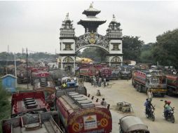 El bloqueo en el suministro de combustible ha dejado a Nepal una pérdida de 10 mil millones de dólares. EL INFORMADOR / ARCHIVO