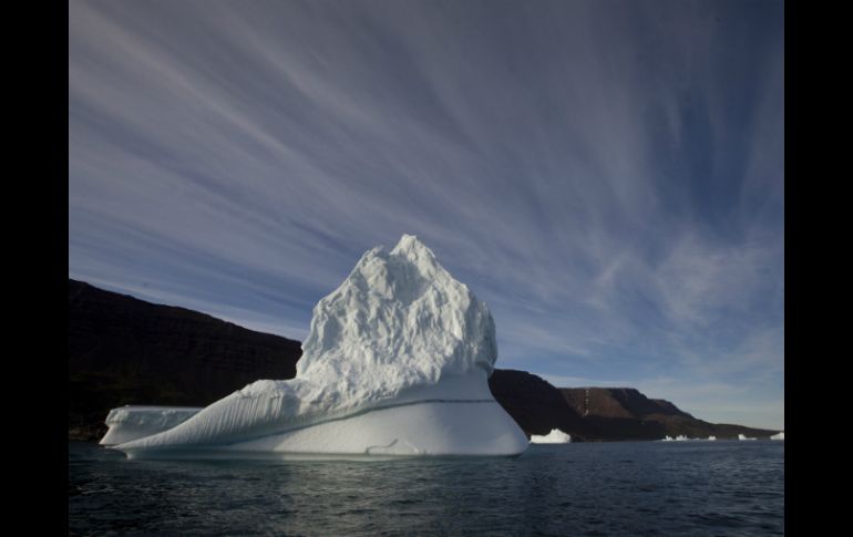 Si el glaciar llegara a derretirse por completo, los niveles del mar en todo el mundo subirían más de 46 centímetros. AP / ARCHIVO