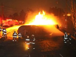 Los heridos fueron víctimas de la explosión de una pipa de gas en Tlalnepantla. SUN / ARCHIVO