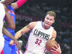 De la mano del alero Blake Griffin, los Clippers triunfaron y con ello permanecen en el segundo sitio de la División Pacífico. AP / C. Cotter