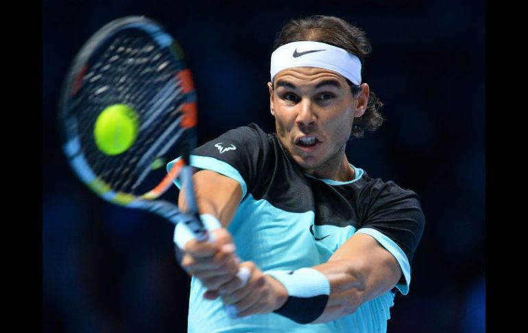 Rafael Nadal tomó el liderato del Grupo B, este partido en el que salió ganador, es parte del Torneo de Maestros en Londres. AFP / G. Kirk